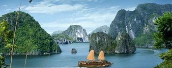 Tourists are enjoying Northern Vietnam Exposure - TL213